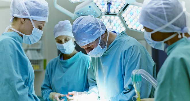  Hospital das Clínicas celebra marca de 2 mil transplantes de fígado