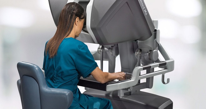  Hospitais Santa Catarina (SP) e Santa Isabel (SC) firmam parceria para uso de robô-cirurgião