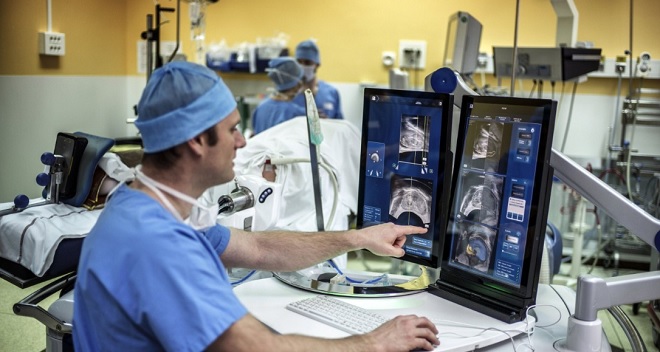  Einstein adquire dispositivo robotizado para tratar câncer de próstata