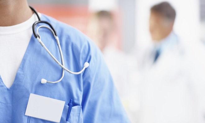  Mantida lei que obriga hospitais a divulgarem currículos de médicos