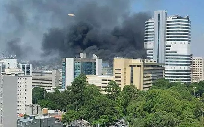  Incêndio atinge Instituto do Coração em São Paulo