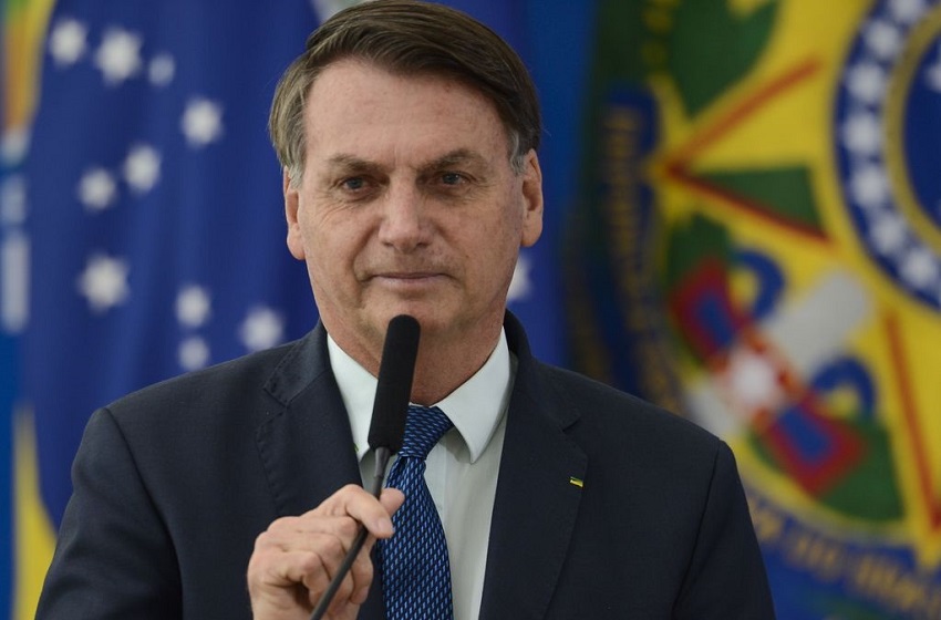  Bolsonaro veta indenização a profissionais da saúde incapacitados pela Covid-19