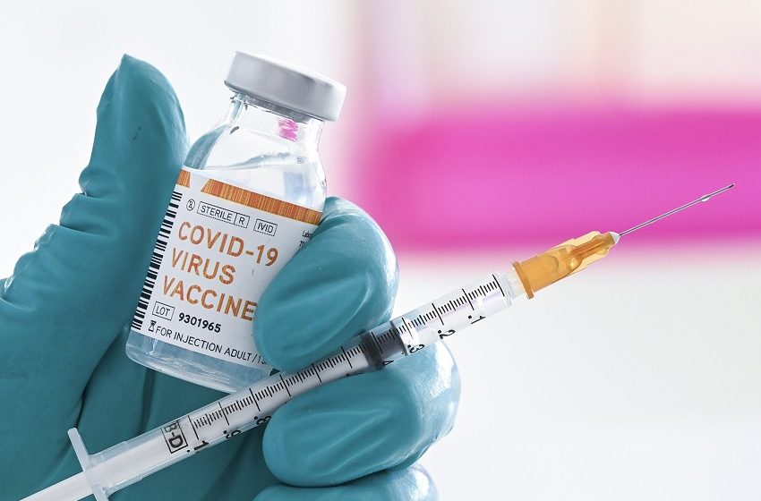  Sindhosfil esclarece sobre possível recusa de profissionais à vacinação