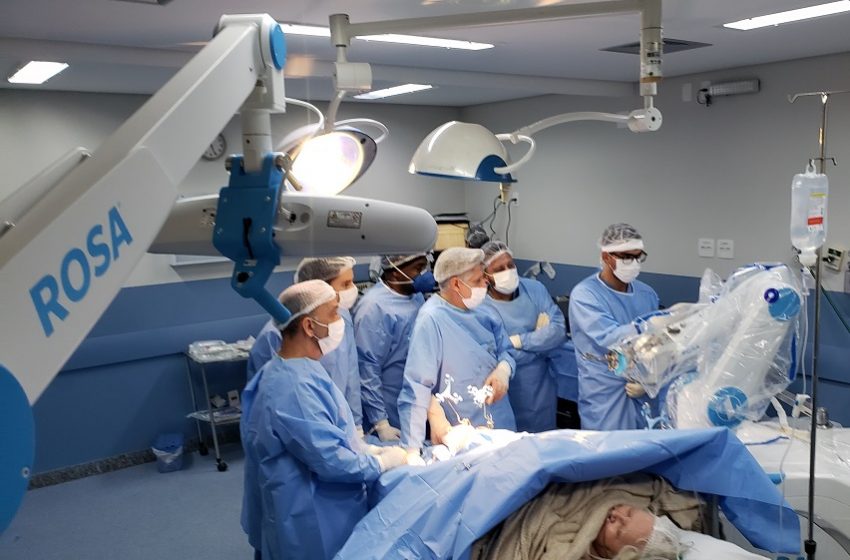  Hospital São Lucas atinge a marca de 100 cirurgias ortopédicas robóticas