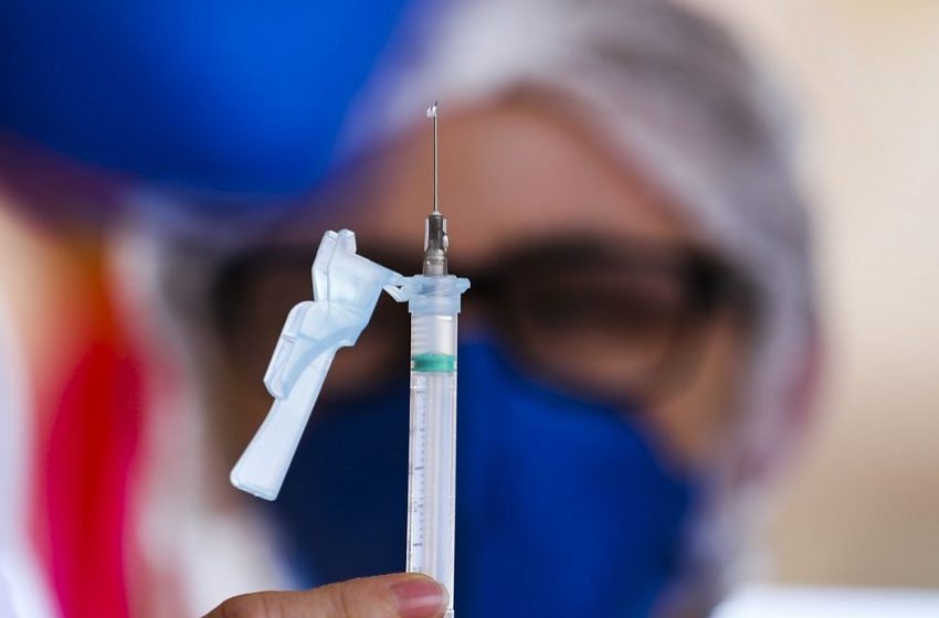  Proposta define regras para vacinação no setor privado