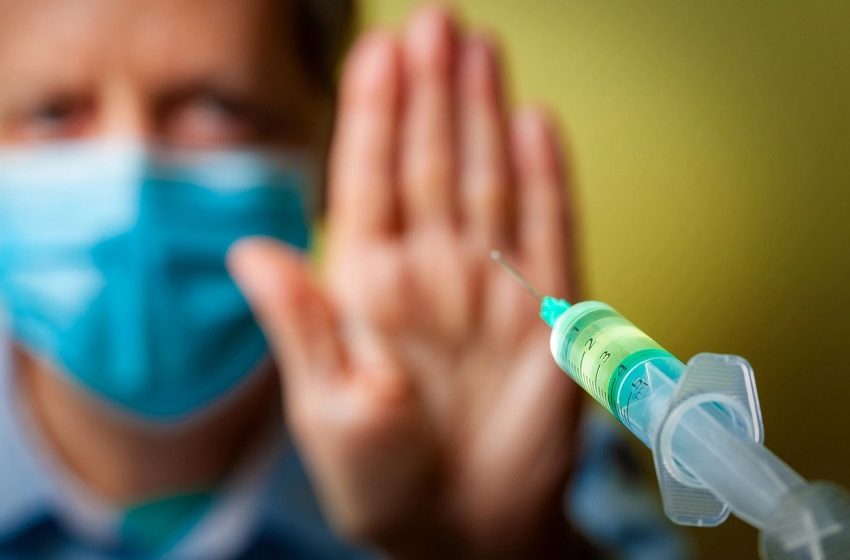  Ministério da Saúde critica CFM por inércia em relação a médicos antivacinas