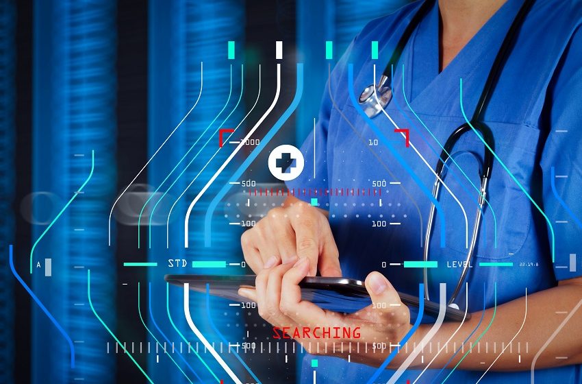  Estudo revela desafios de integrar tecnologias digitais a sistemas de saúde