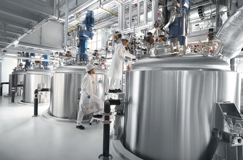  Sandoz inaugura nova fábrica de produção de antibióticos