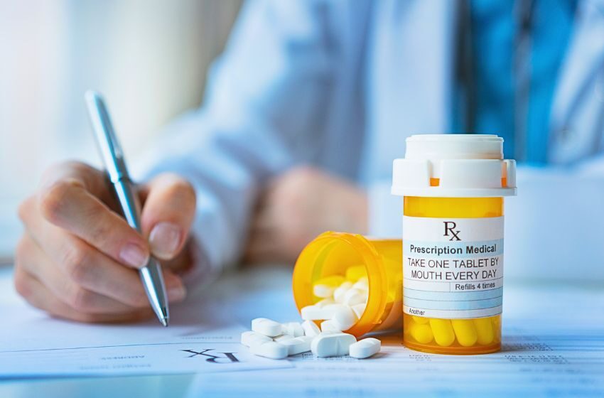  PL regulamenta prescrição de medicamentos e de exames por enfermeiros