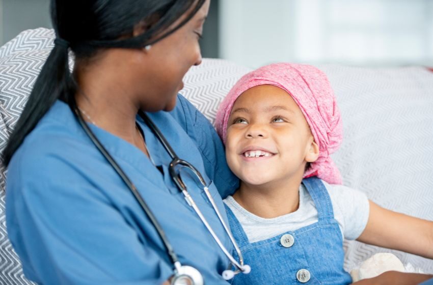  Dia Internacional do Câncer na Infância: câncer em crianças e adolescentes precisa de diagnóstico precoce
