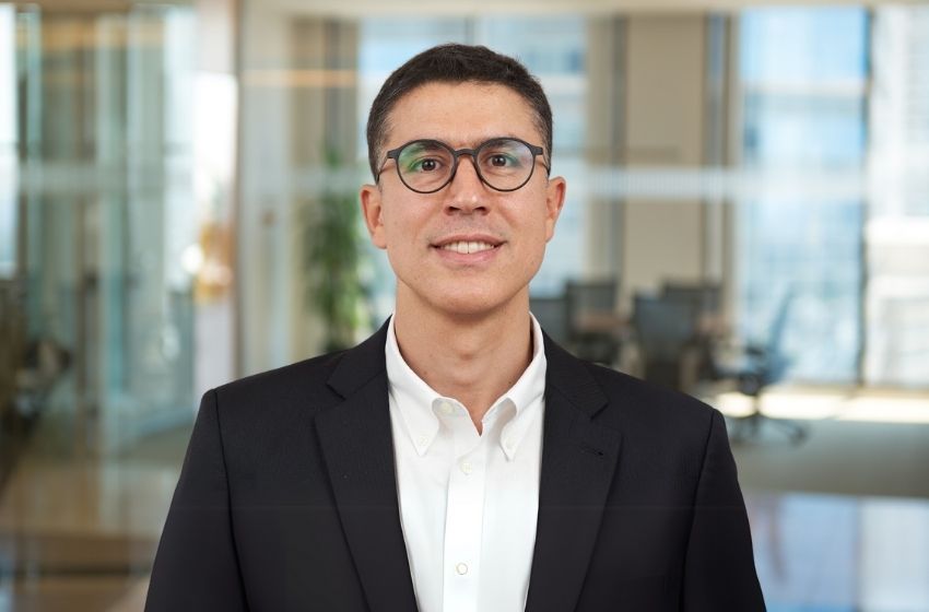 Portrait of Marcelo Mearim, CEO of Sofya in Brazil