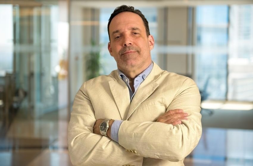  Cláudio Borges assume áreas Comercial e de Marketing da Nova Saúde