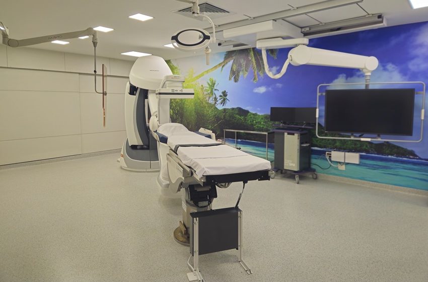  Hospital Carlos Chagas investe R$ 8,6 milhões em nova hemodinâmica